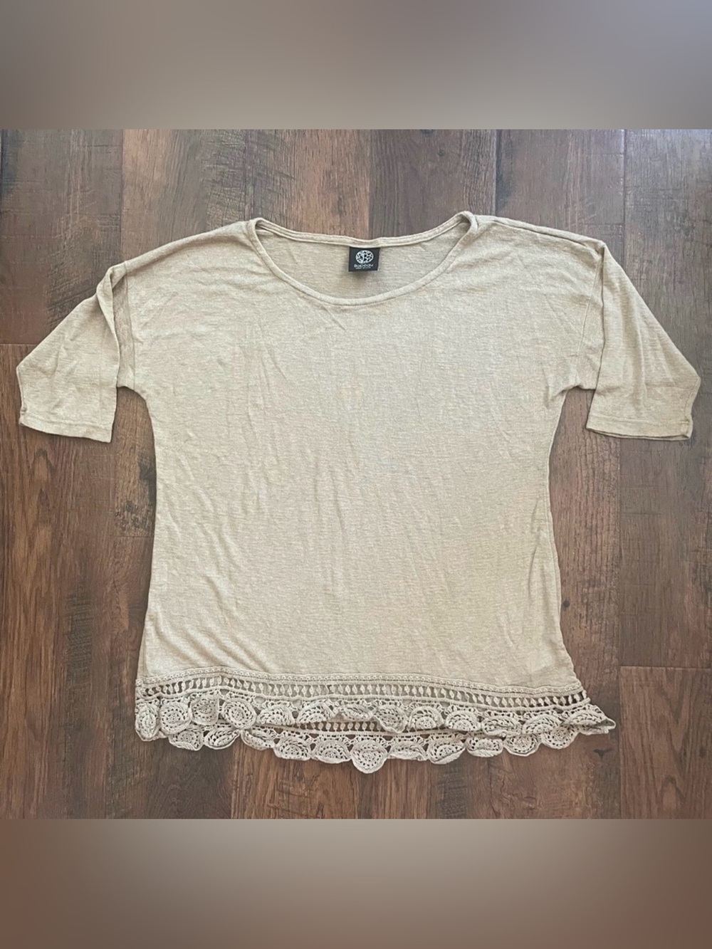 BOBEAU short sleeve knit top, crochet hem, size XL